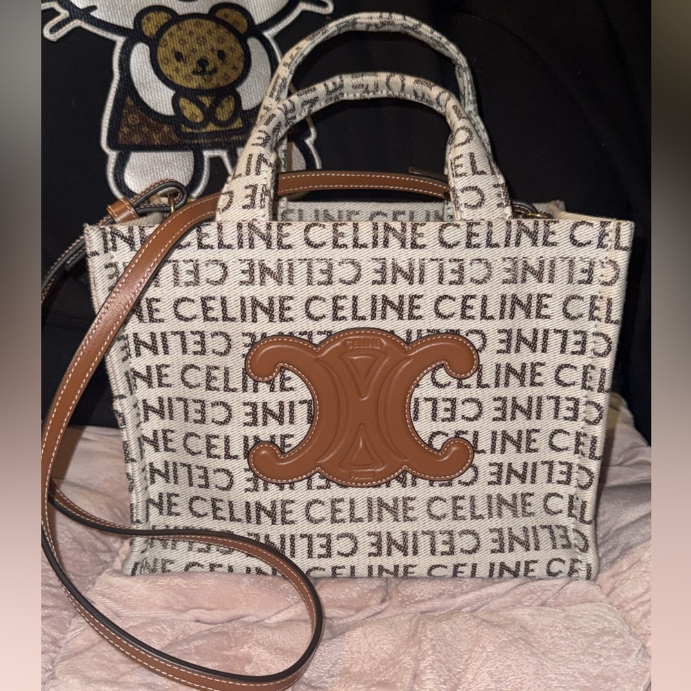 ❌SOLD❌Celine Small Thais Tote🔥